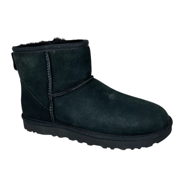 UGG Classic Mini II Booties Black Size 8 - Picture 1 of 12